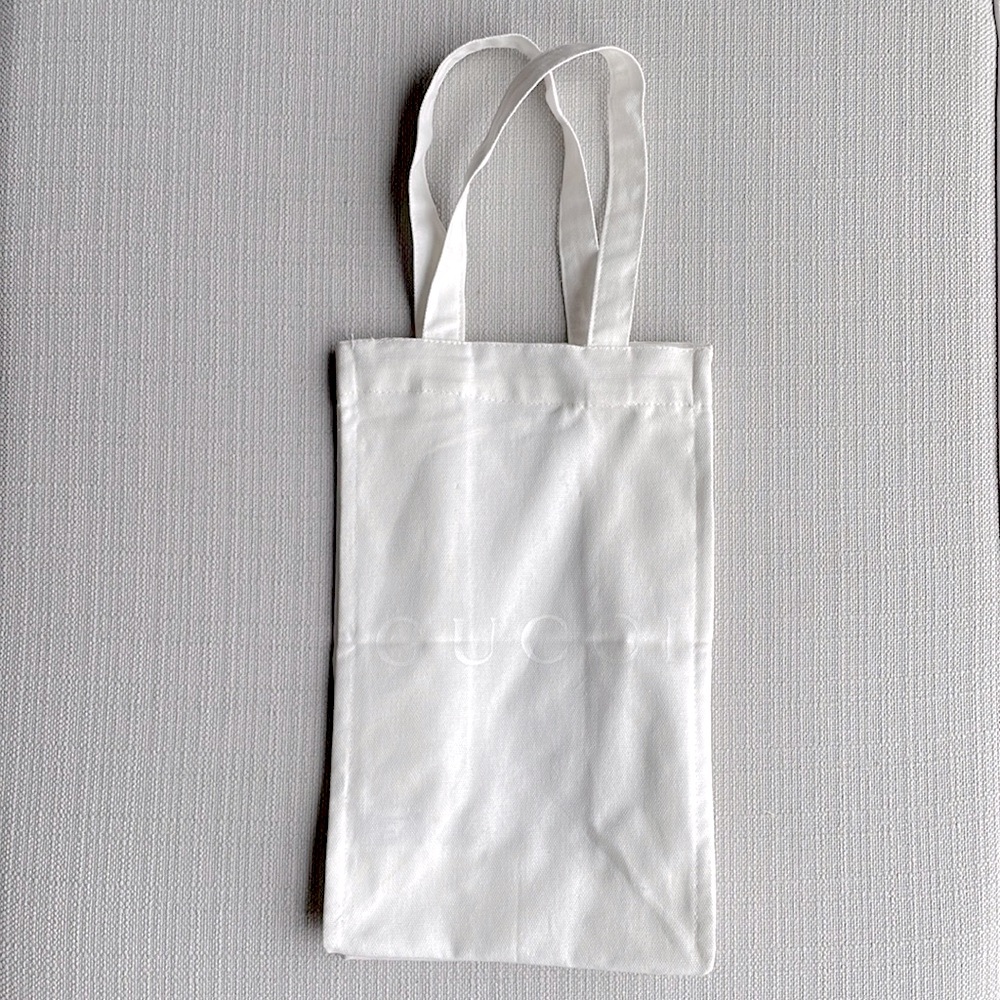 Gucci logo lightweight canvas white small tote bag
